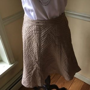 Gap tan fit flare midi skirt size 8